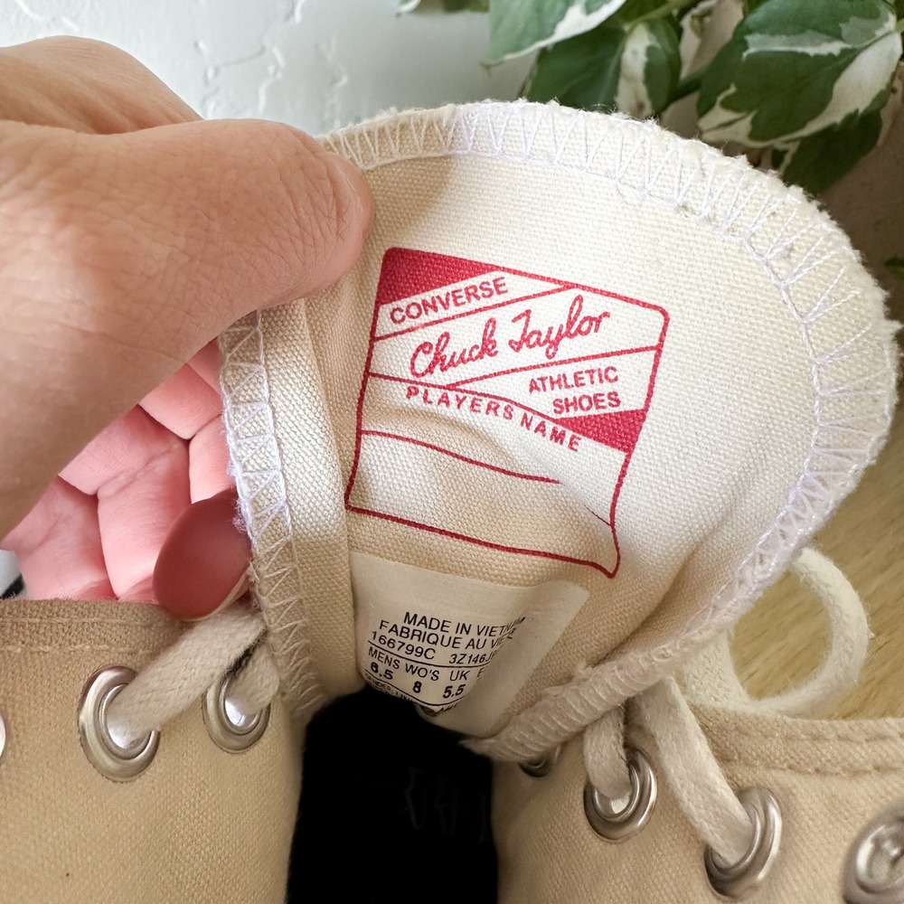 Converse | Chuck Taylor Run Star Hike High Top Platform Sneaker 166799C in White - Picture 6 of 7